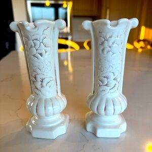 Vintage MCM Red Wing Pottery Raised Pattern Bud Vase Set of Two